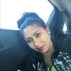 Meet your Posher, Marta